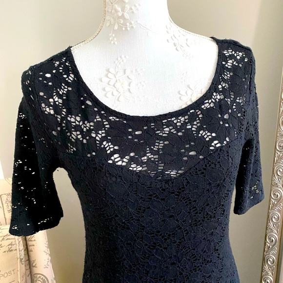 Black maternity dress from Thyme - Picture 2 of 2